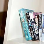 Chayka Chic * 바르나