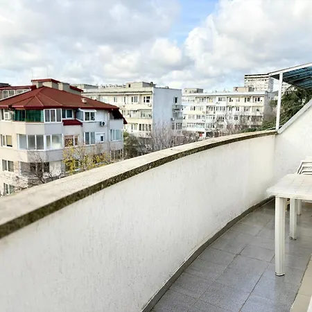 Chayka Chic * Βάρνα